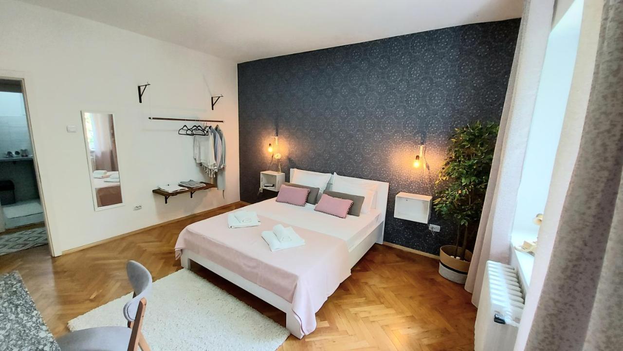 Inner City Two Bedroom Apartment Skopje Exterior photo